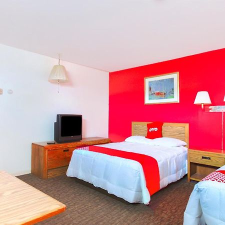 Oyo Hotel Dalton Pa I-81 Craig エクステリア 写真