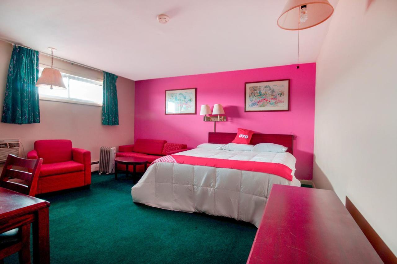 Oyo Hotel Dalton Pa I-81 Craig エクステリア 写真
