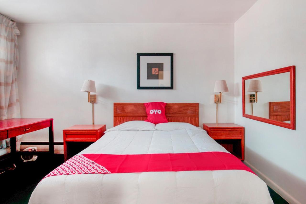 Oyo Hotel Dalton Pa I-81 Craig エクステリア 写真