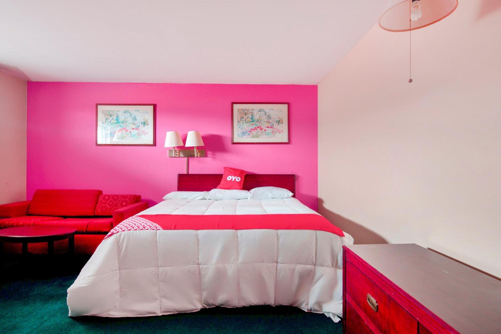 Oyo Hotel Dalton Pa I-81 Craig エクステリア 写真